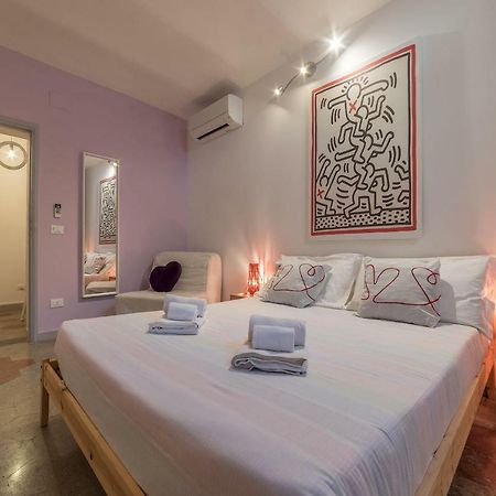 רומא Colosseum Lovely Apartment מראה חיצוני תמונה