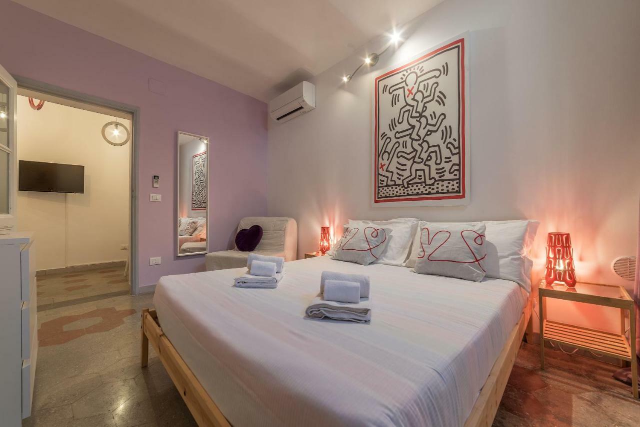 רומא Colosseum Lovely Apartment מראה חיצוני תמונה