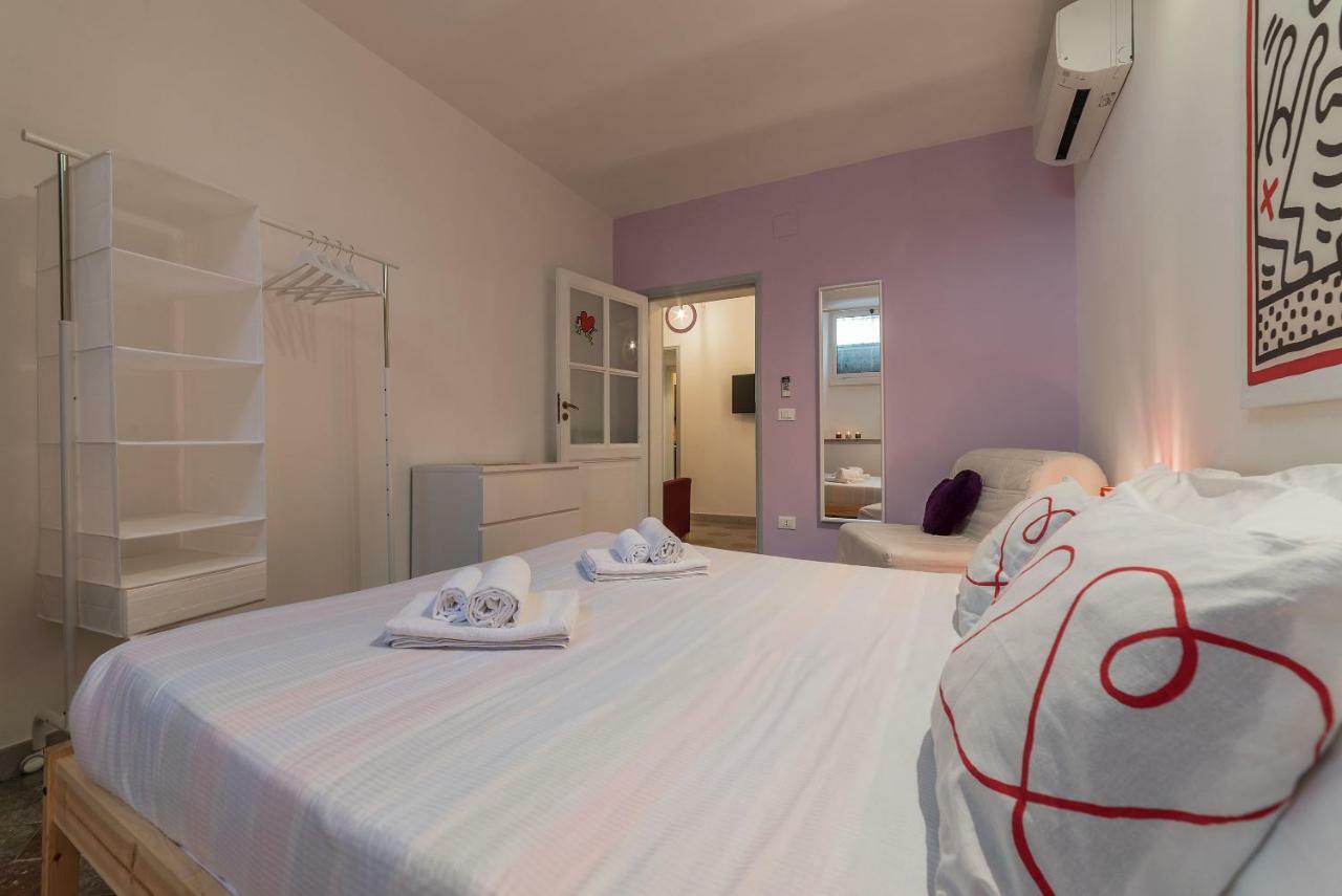 רומא Colosseum Lovely Apartment מראה חיצוני תמונה